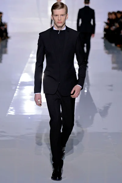Look 6